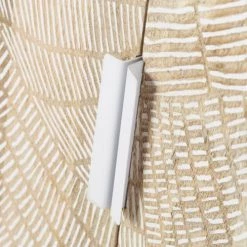 Maisons Du Monde Commodes Et Cabinets Cabinet De Rangement 2 Portes En Manguier Massif Sculpté -Coffres et malles Soldes cabinet de rangement 2 portes en manguier massif sculpte 1000 14 22 199118 3