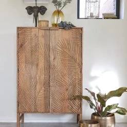 Maisons Du Monde Commodes Et Cabinets Cabinet De Rangement 2 Portes En Manguier Sculpté 11 Maisons Du Monde Commodes Et Cabinets Cabinet De Rangement 2 Portes En Manguier Sculpté -Coffres et malles Soldes cabinet de rangement 2 portes en manguier sculpte 1000 7 14 198618 4