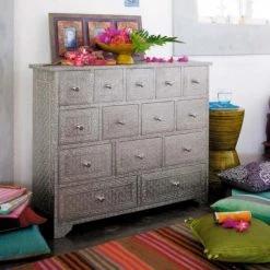 Maisons Du Monde Commodes Et Cabinets Cabinet De Rangement Indien Argenté -Coffres et malles Soldes cabinet de rangement indien argente 1000 16 16 103869 3