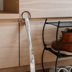 Umbra Aménagements De Placard Et De Dressing Chausse-pied En Aluminium à Suspendre -Coffres et malles Soldes chausse pied en aluminium a suspendre 3