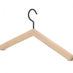 Skagerak Aménagements De Placard Et De Dressing Cintre En Bois Noir -Coffres et malles Soldes cintre en bois de chene 4