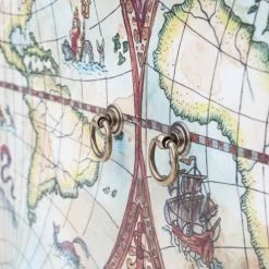 RNT By Really Nice Things Commodes Et Cabinets Commode En Pin Massif Imprimé Carte Du Monde. -Coffres et malles Soldes commode en pin massif imprime carte du monde 5