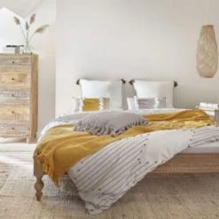 Maisons Du Monde Commodes Et Cabinets Semainier En Manguier Massif Sculpté 10 Maisons Du Monde Commodes Et Cabinets Semainier En Manguier Massif Sculpté -Coffres et malles Soldes semainier en manguier massif sculpte 1000 15 37 146776 10